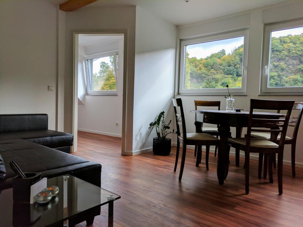 Ferienwohnung "Zum Klosterruinenblick" Kröv Zewnętrze zdjęcie